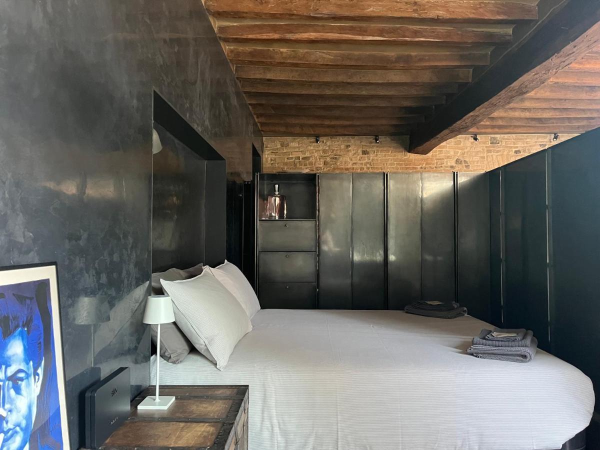 Ardesia Exclusive Apartament Lägenhet Parma Exteriör bild
